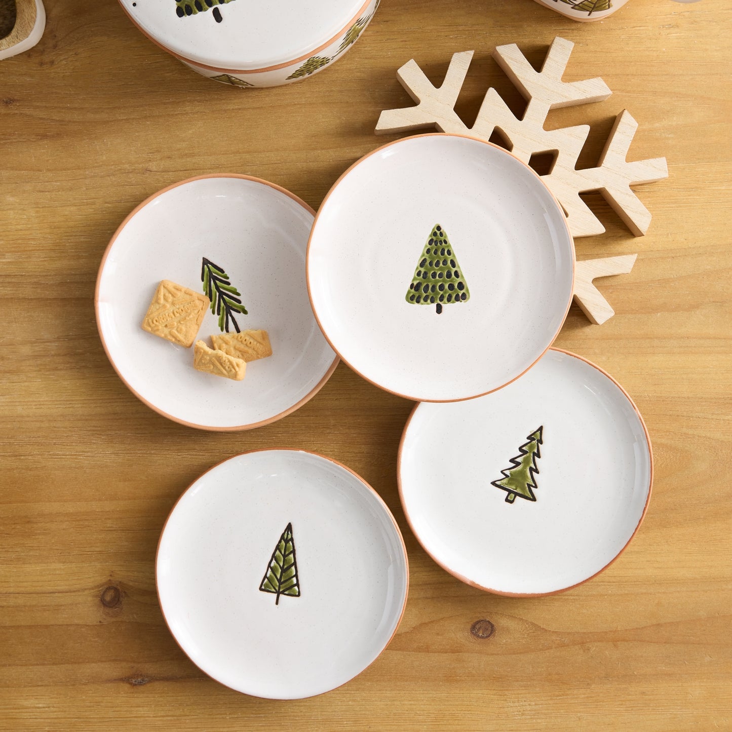 Pine Plate 7"D