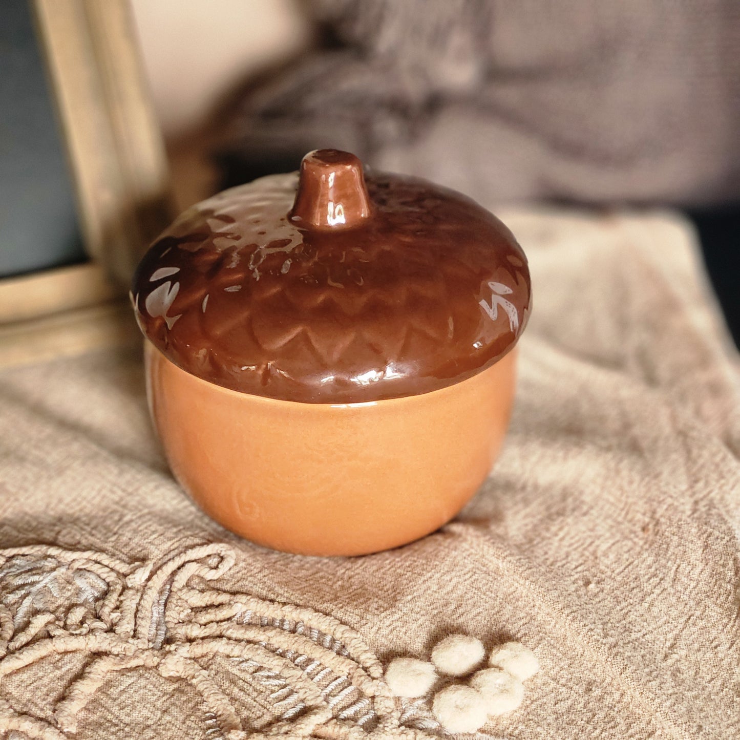 Apple Harvest Acorn