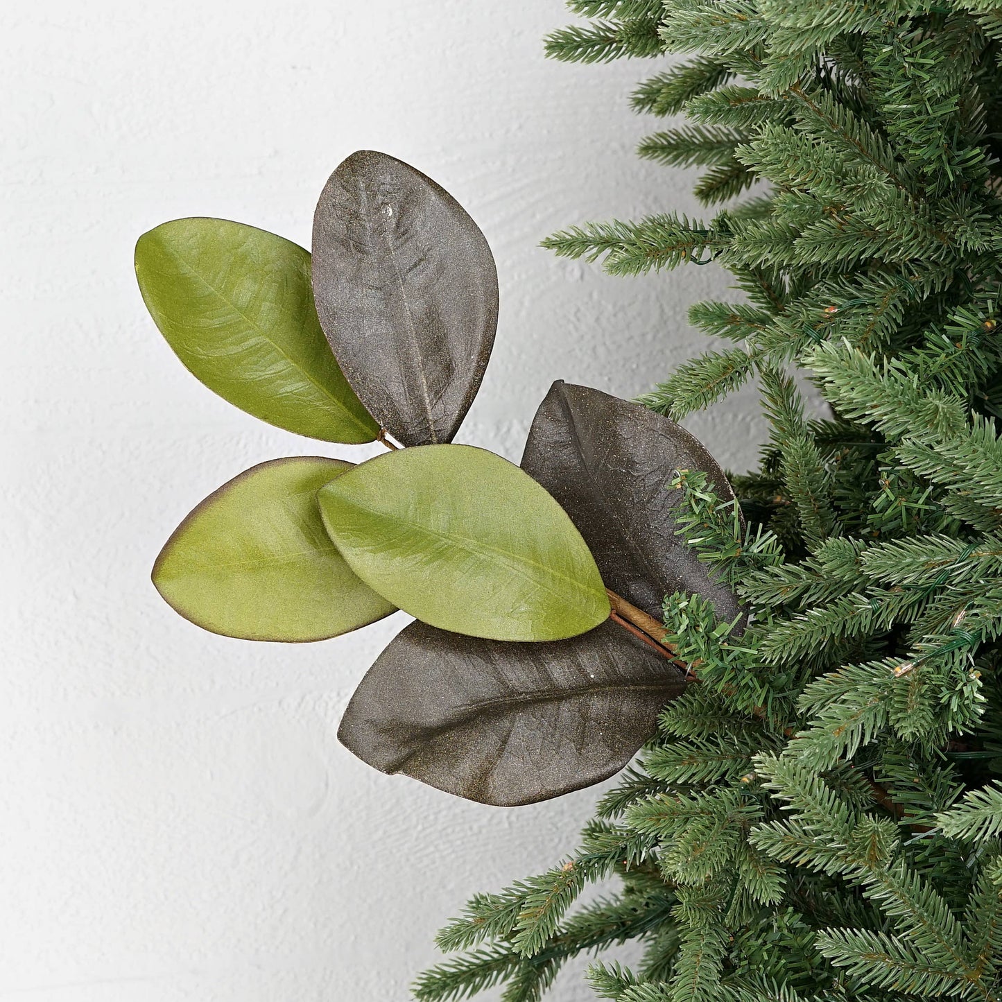 Elegant Magnolia Leaves Pick