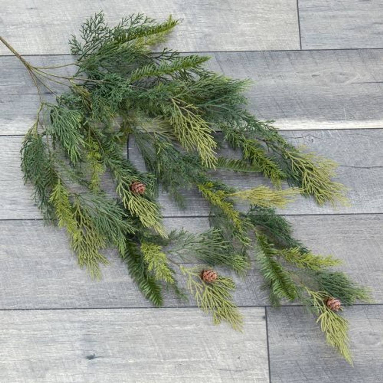 35" CEDAR & HEMLOCK HANGING VINE