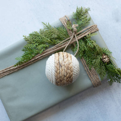 White Capped Rope Ball